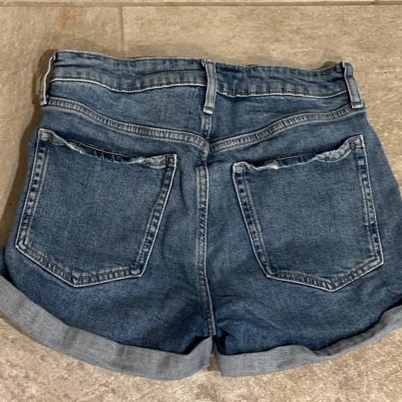 Old Navy O.G. Straight Jean Shorts - Picture 3 of 5